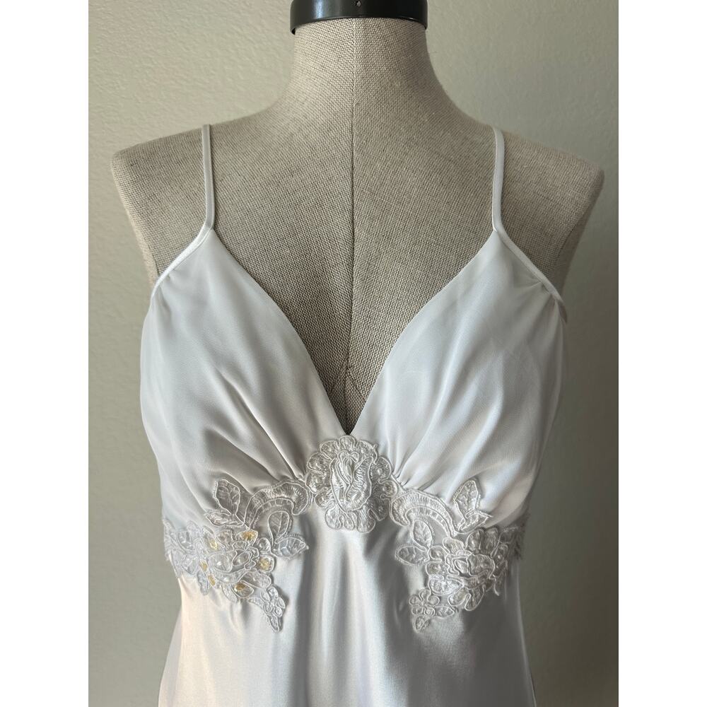 California Dynasty Satin Slip Dress White Lace Trim Bridal Minimal 90s M - Picture 3 of 11